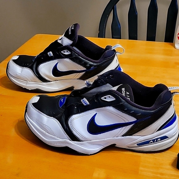 Nike Air Monarch IV Size 12 - Picture 2 of 7